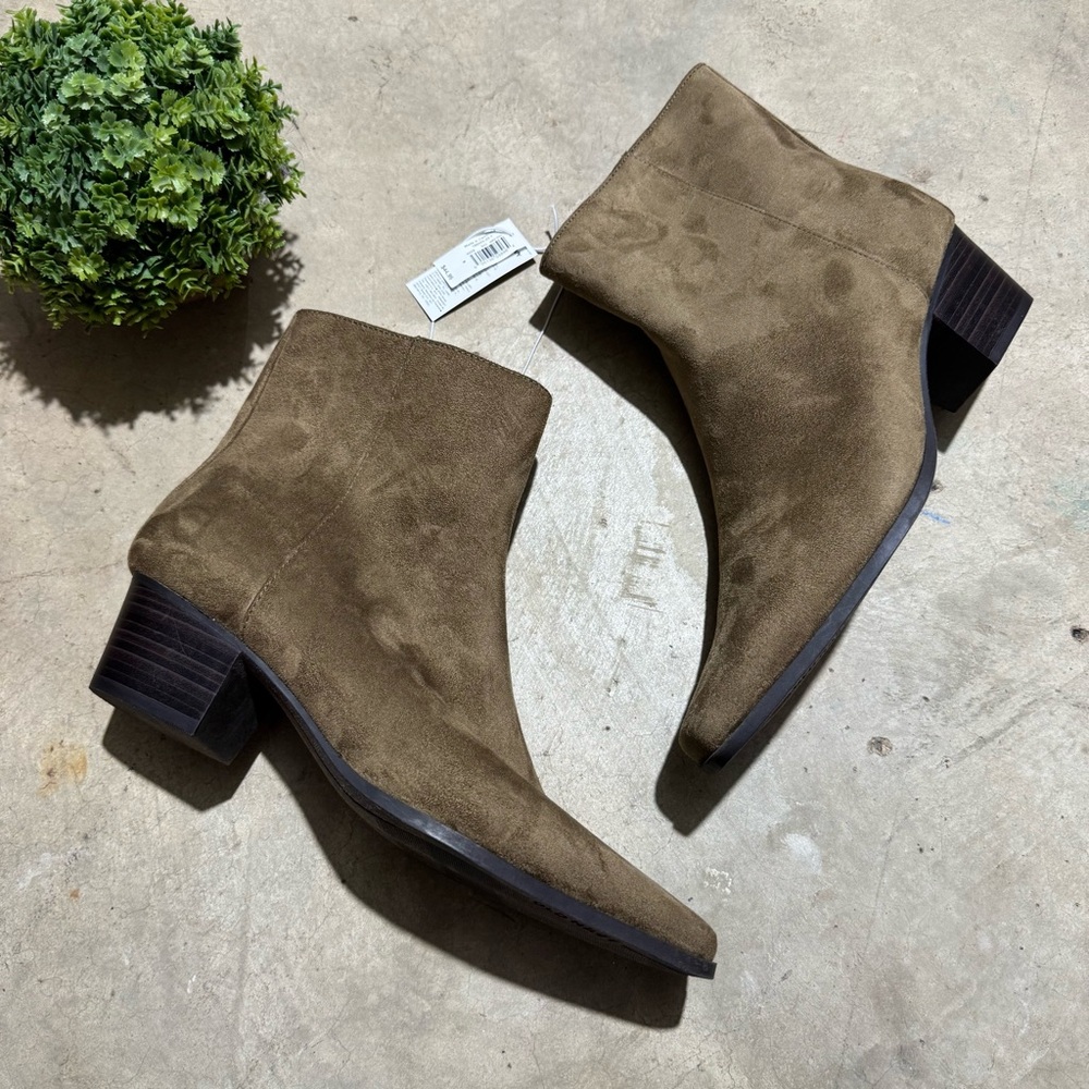 Old Navy Olive Brown Suede Ankle Booties